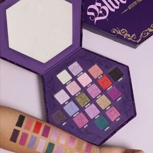 Jeffree Star Blood Lust Eyeshadow Palette